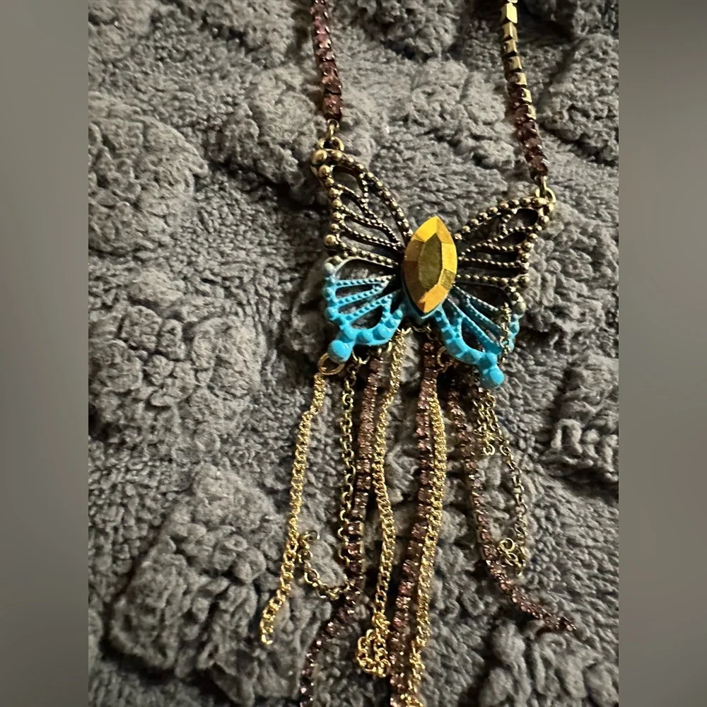NWT Betsey Johnson Faux Stone Boho Butterfly Fringe Pendant Necklace - Picture 5 of 9